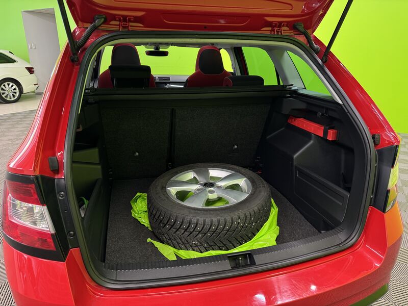 Skoda Fabia vaihtoauto