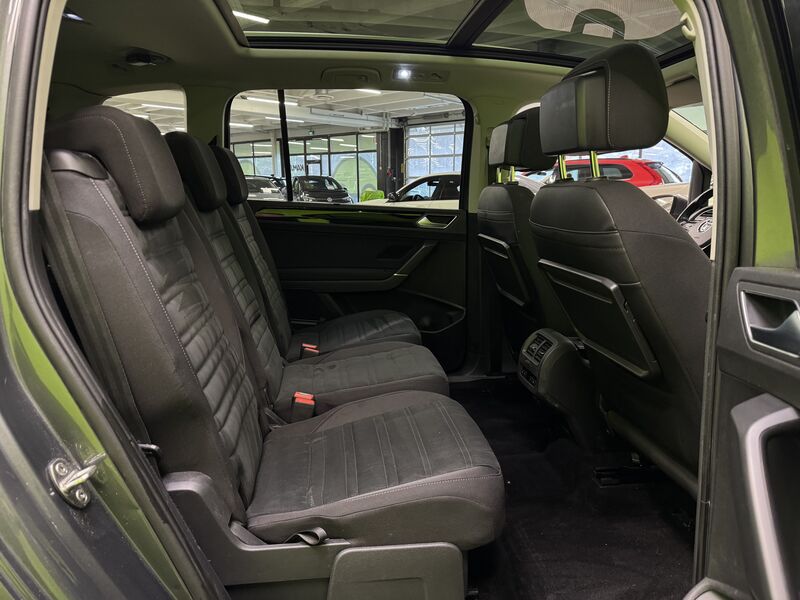 Volkswagen Touran vaihtoauto