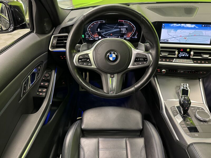 BMW 330 vaihtoauto