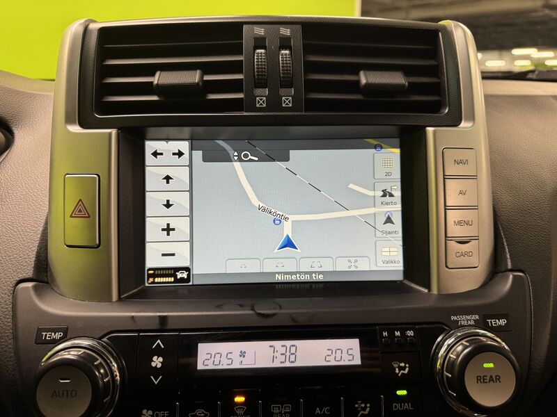 Toyota Land Cruiser vaihtoauto