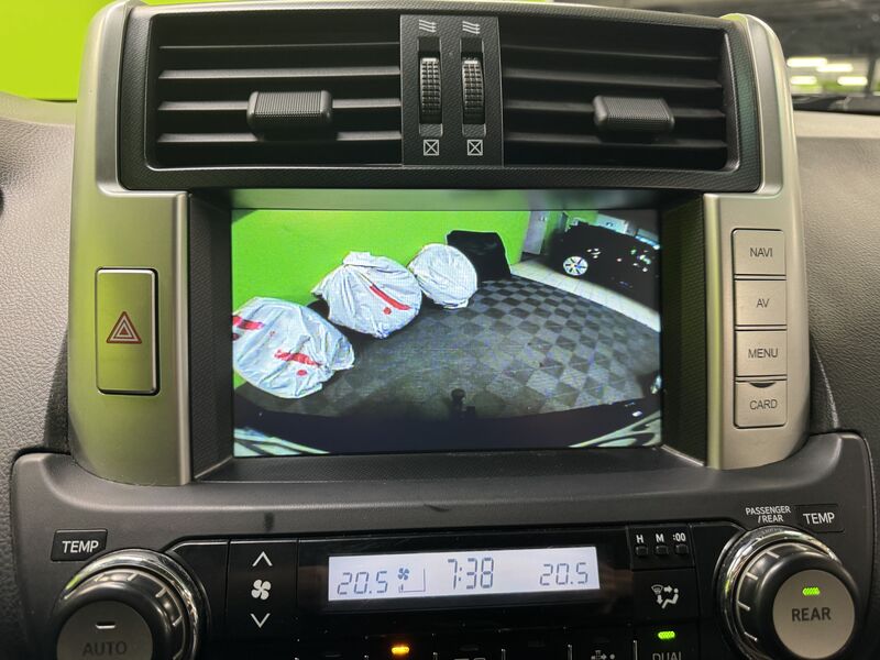 Toyota Land Cruiser vaihtoauto