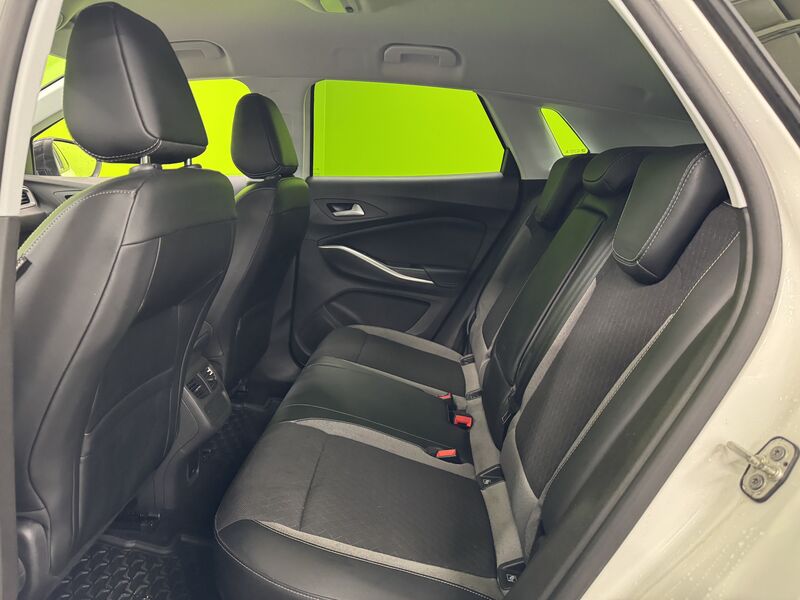 Opel Grandland vaihtoauto