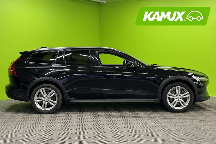 Volvo V60 Cross Country vaihtoauto