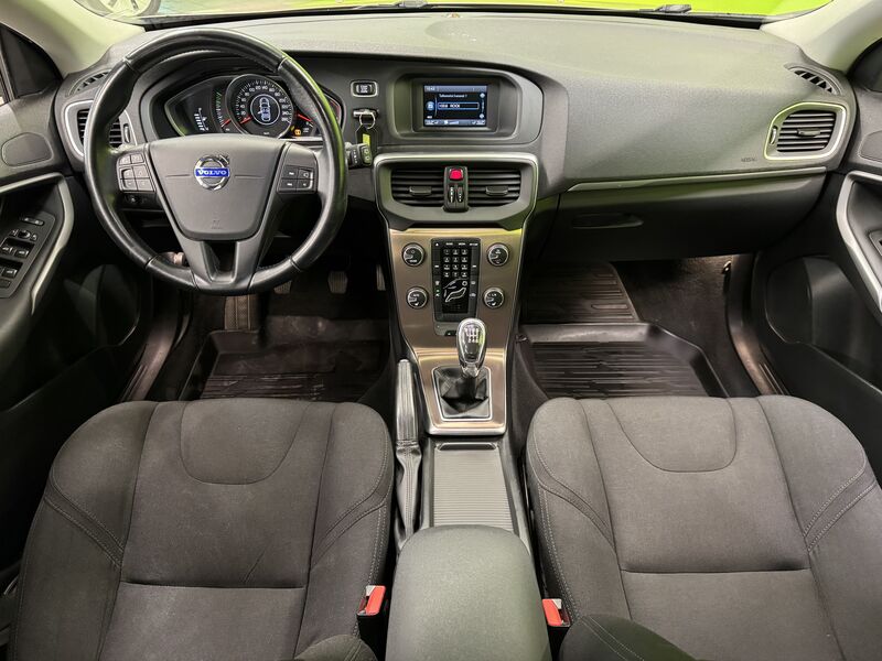 Volvo V40 vaihtoauto