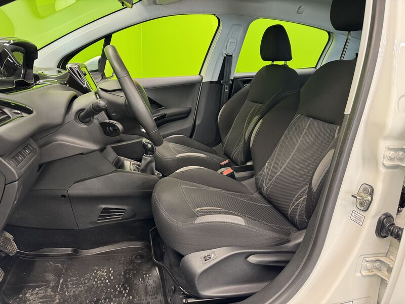 Peugeot 208 vaihtoauto