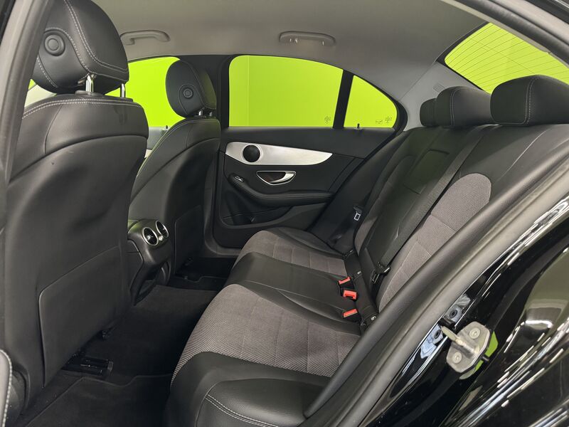 Mercedes-Benz C vaihtoauto