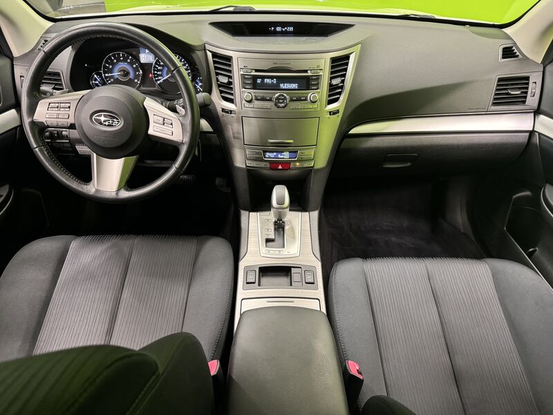 Subaru Legacy vaihtoauto