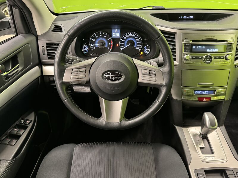 Subaru Legacy vaihtoauto