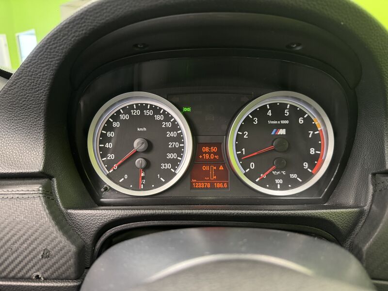 BMW M3 vaihtoauto