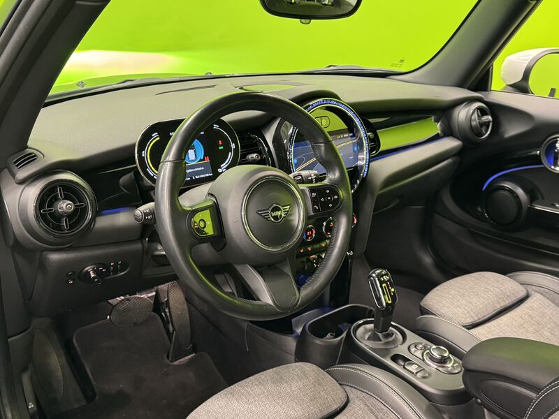 Mini Cooper vaihtoauto