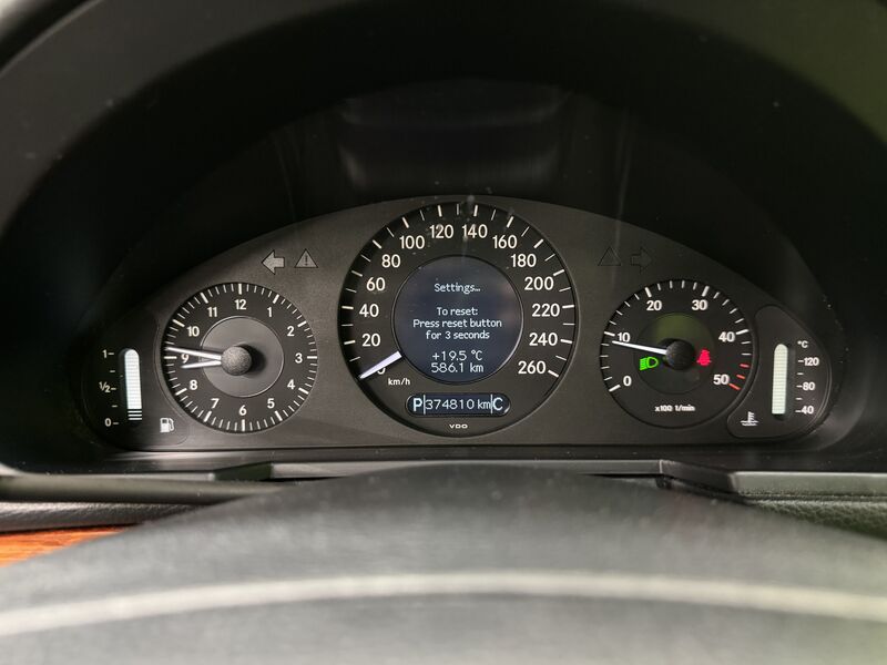 Mercedes-Benz E vaihtoauto