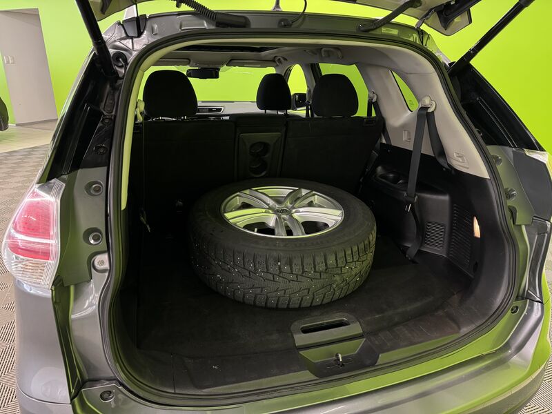 Nissan X-Trail vaihtoauto