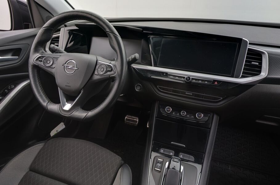 Opel Grandland vaihtoauto