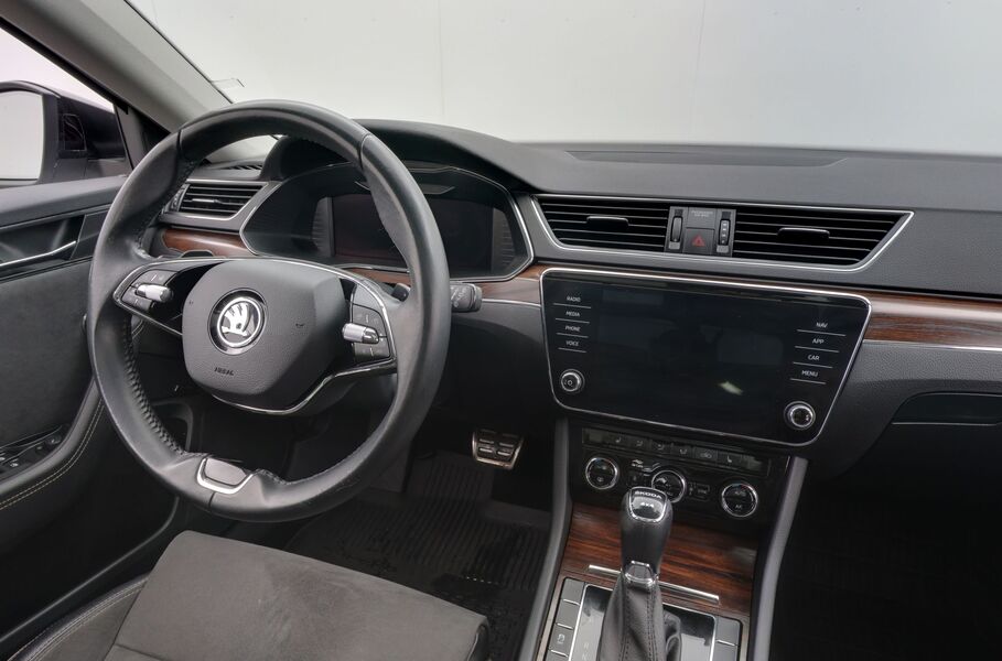 Skoda Superb vaihtoauto