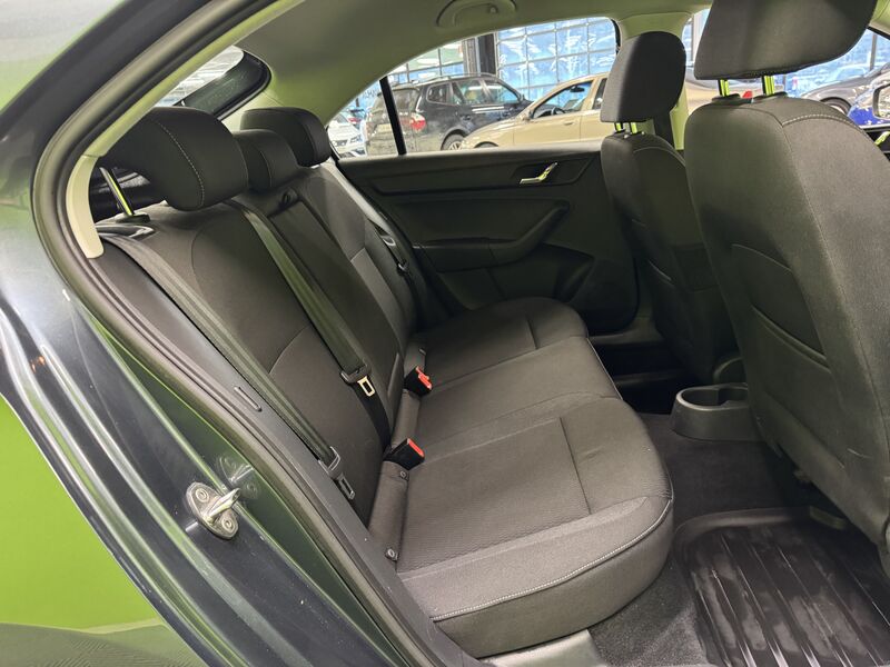 Skoda Rapid vaihtoauto