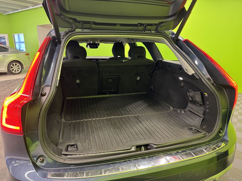 Volvo V90 Cross Country vaihtoauto