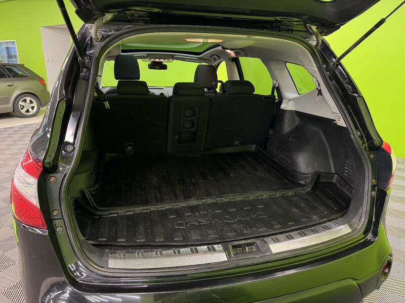 Nissan Qashqai+2 vaihtoauto