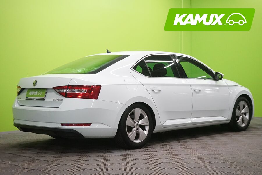 Skoda Superb vaihtoauto