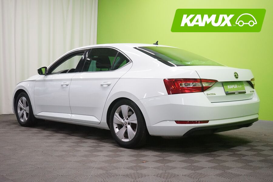 Skoda Superb vaihtoauto