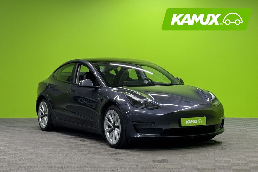 Tesla Model 3 vaihtoauto