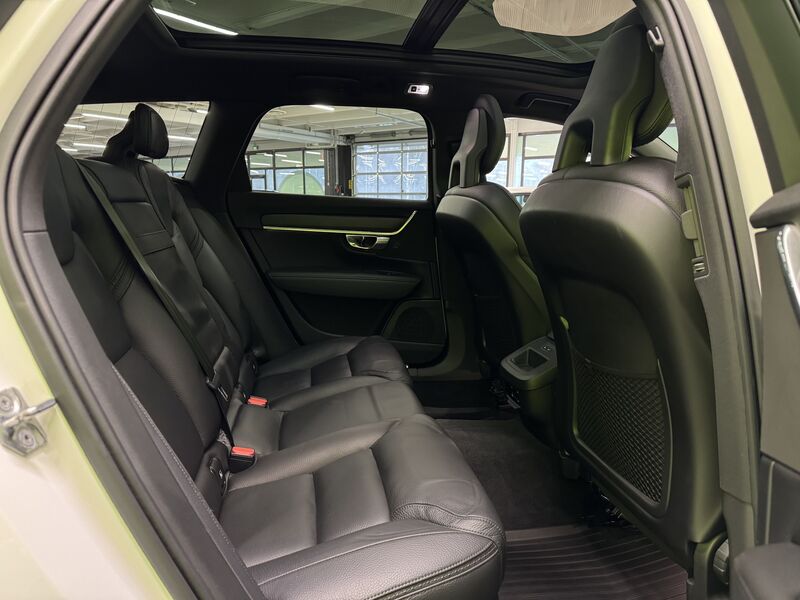 Volvo V90 Cross Country vaihtoauto