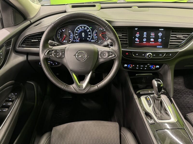 Opel Insignia vaihtoauto