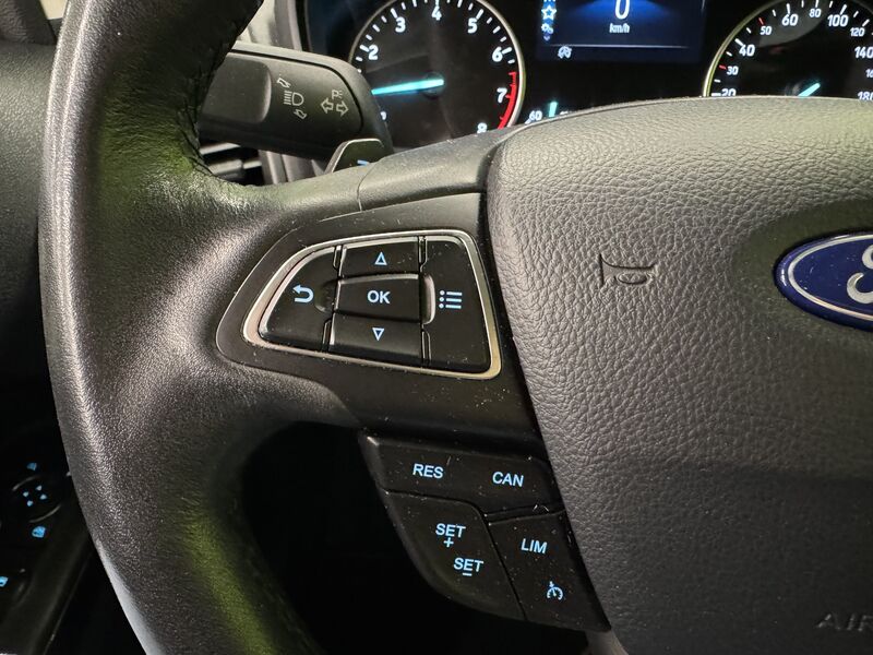 Ford Ecosport vaihtoauto