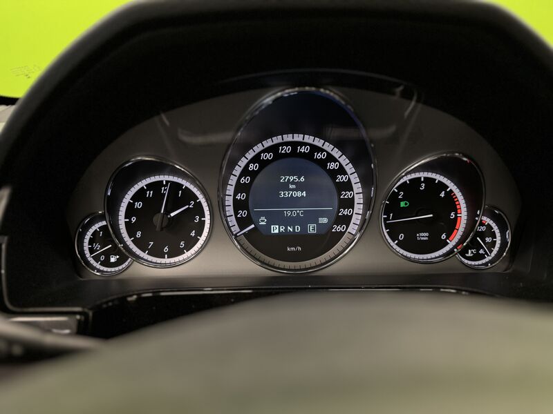 Mercedes-Benz E vaihtoauto