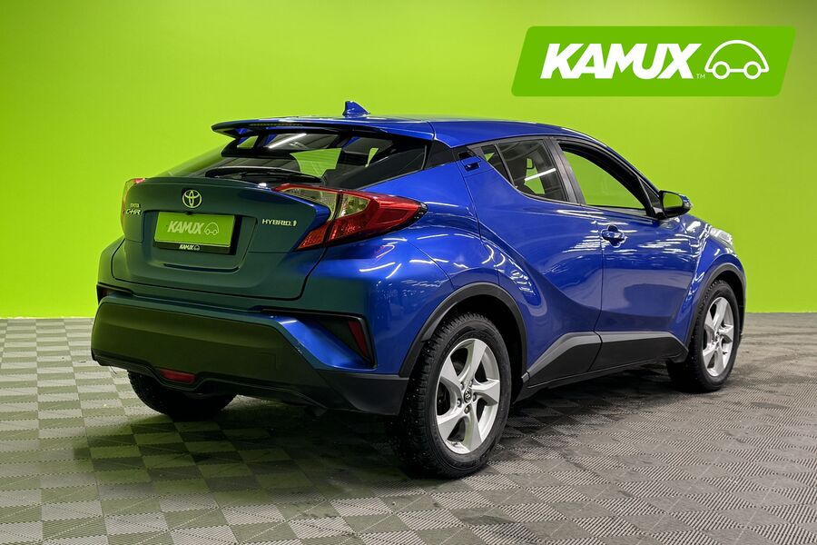 Toyota C-HR vaihtoauto