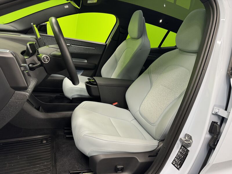 Volvo EX30 vaihtoauto