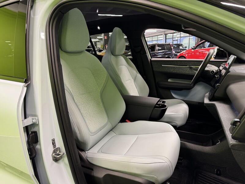 Volvo EX30 vaihtoauto