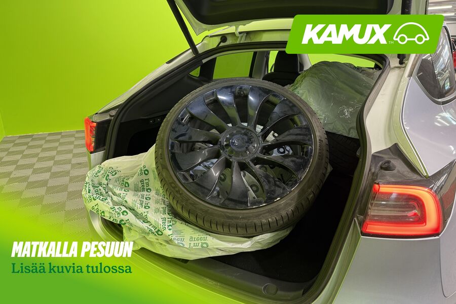 Tesla Model Y vaihtoauto