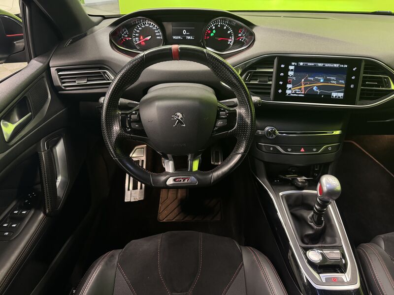 Peugeot 308 vaihtoauto