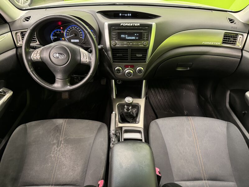 Subaru Forester vaihtoauto