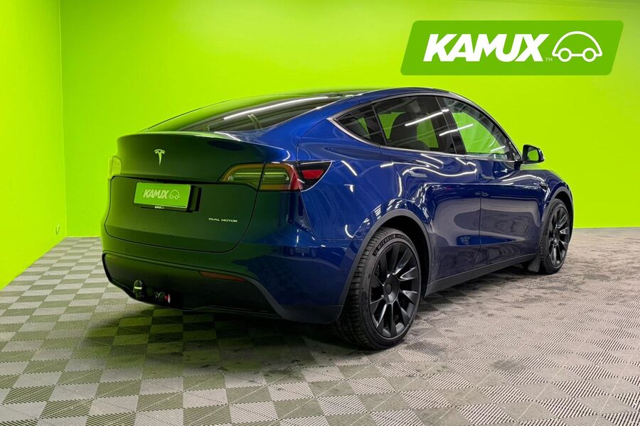 Tesla Model Y vaihtoauto