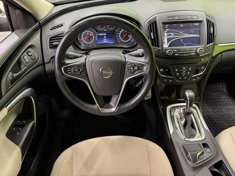 Opel Insignia vaihtoauto