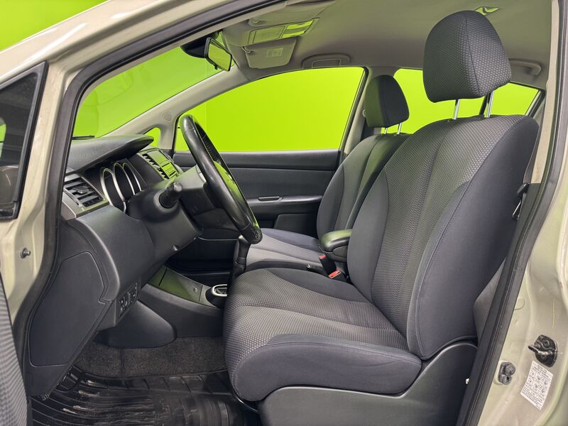 Nissan Tiida vaihtoauto