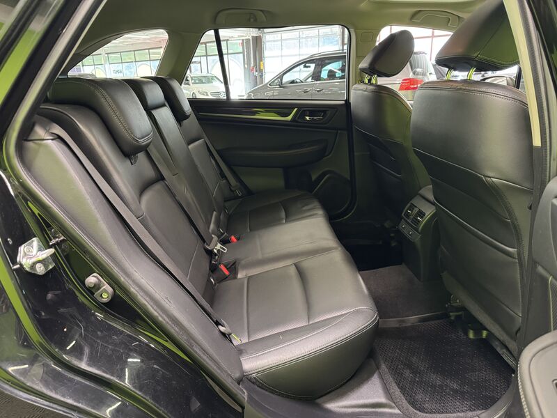 Subaru Outback vaihtoauto