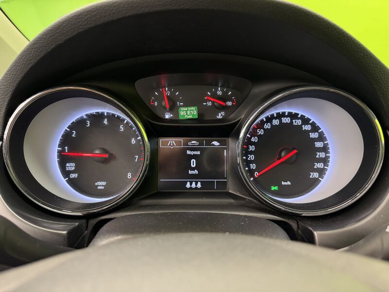 Opel Astra vaihtoauto