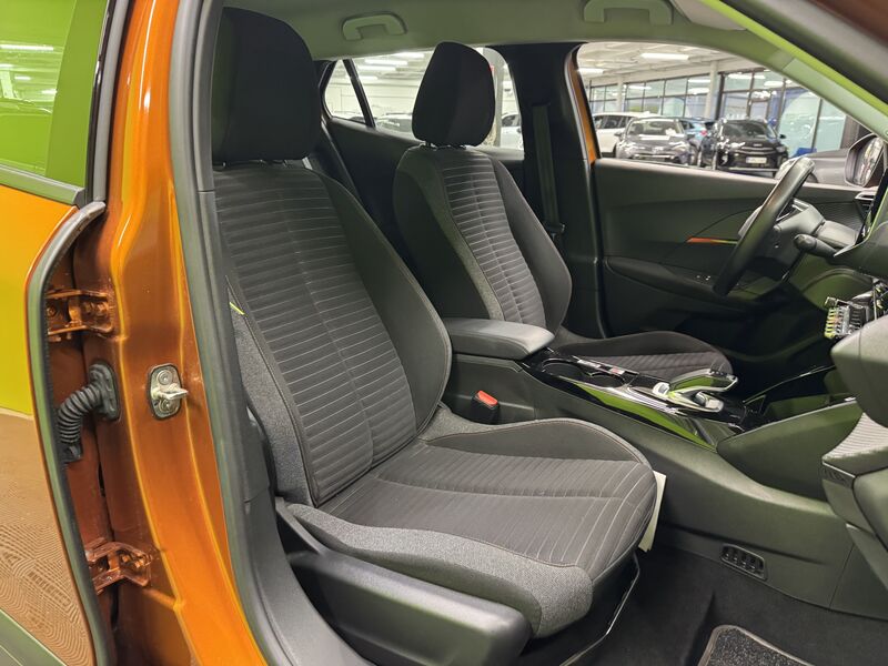 Peugeot e-2008 vaihtoauto