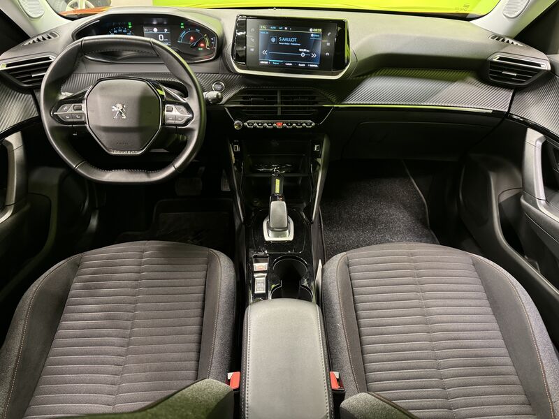 Peugeot e-2008 vaihtoauto