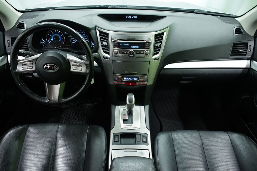 Subaru Outback vaihtoauto