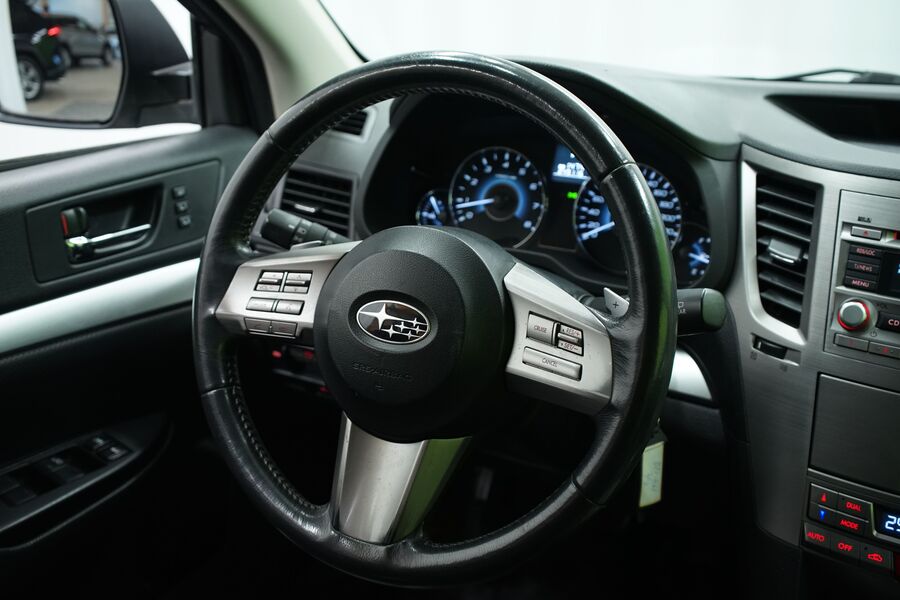 Subaru Outback vaihtoauto