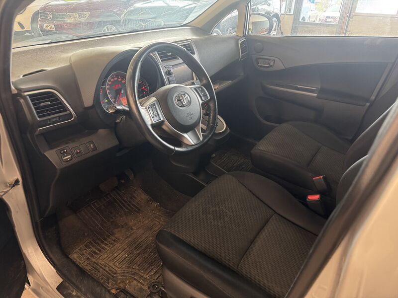 Toyota Verso-S vaihtoauto