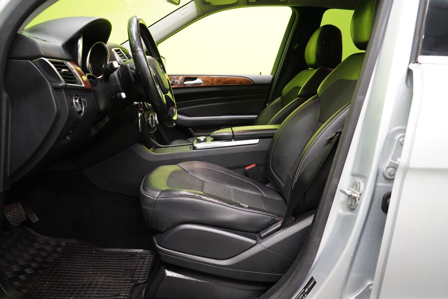 Mercedes-Benz ML vaihtoauto