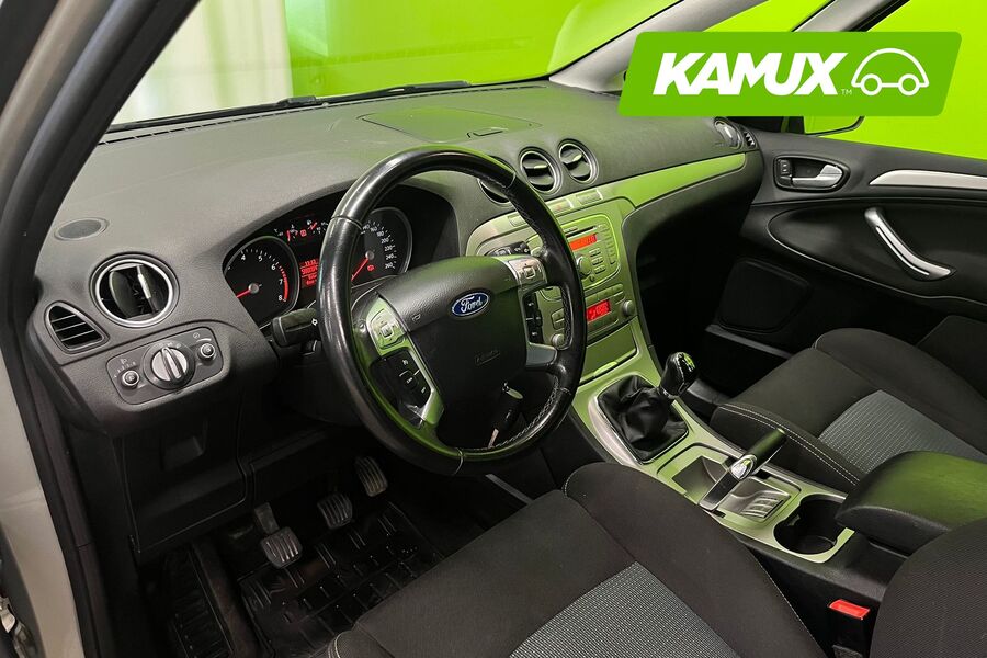 Ford S-MAX vaihtoauto