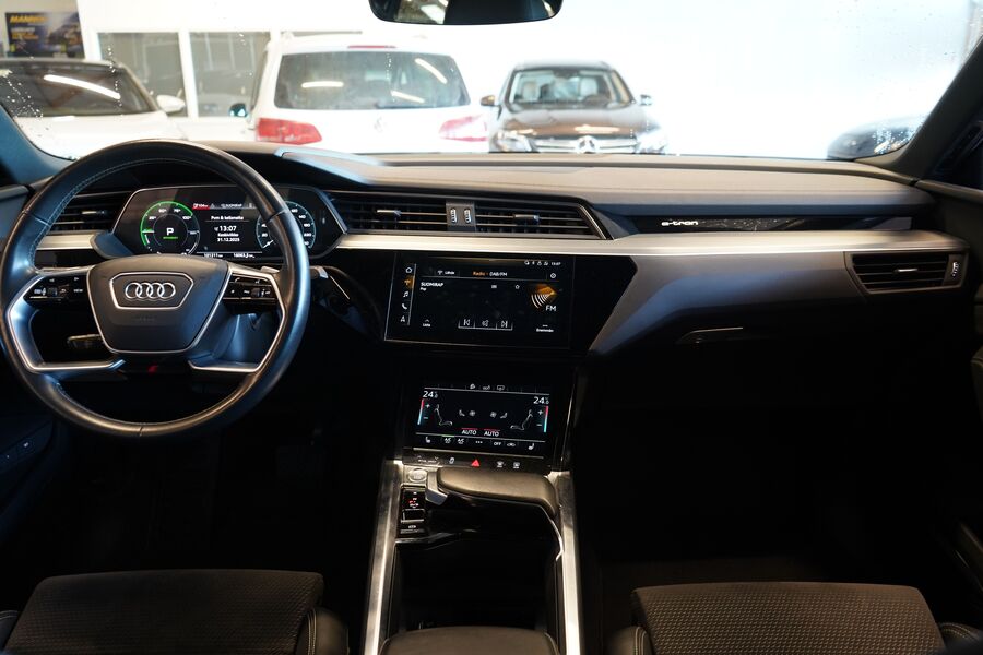 Audi e-tron vaihtoauto