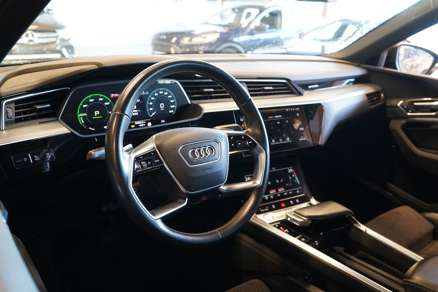 Audi e-tron vaihtoauto