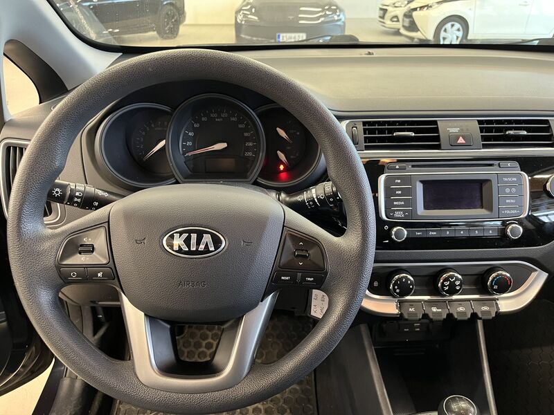 Kia Rio vaihtoauto
