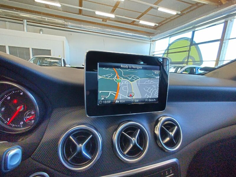 Mercedes-Benz GLA vaihtoauto